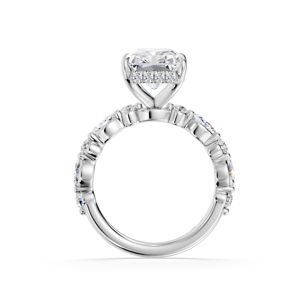 Stylish Lab Grown Diamond Engagement Ring