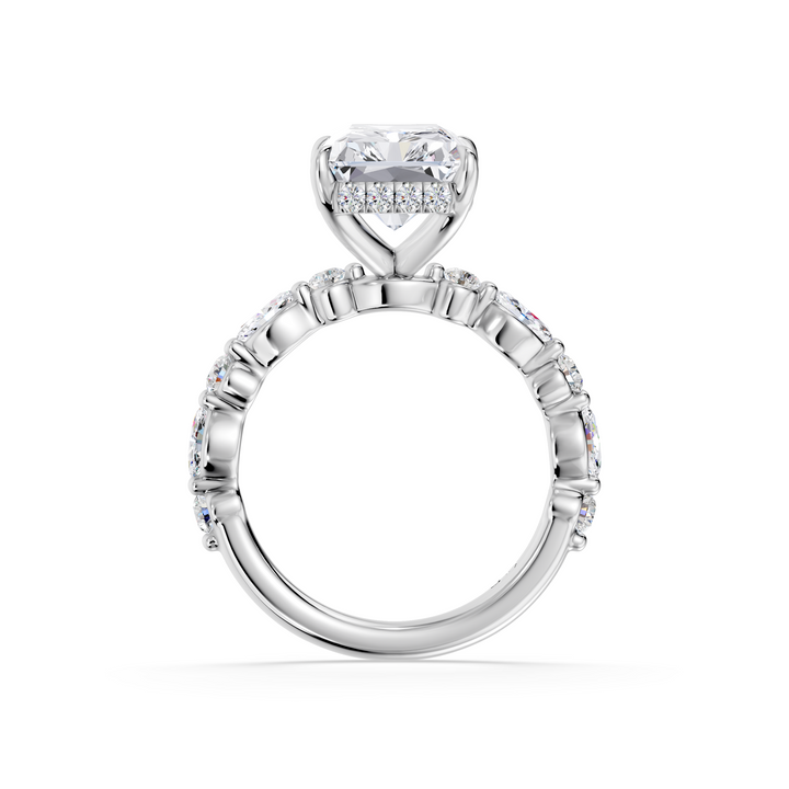 Stylish Lab Grown Diamond Engagement Ring