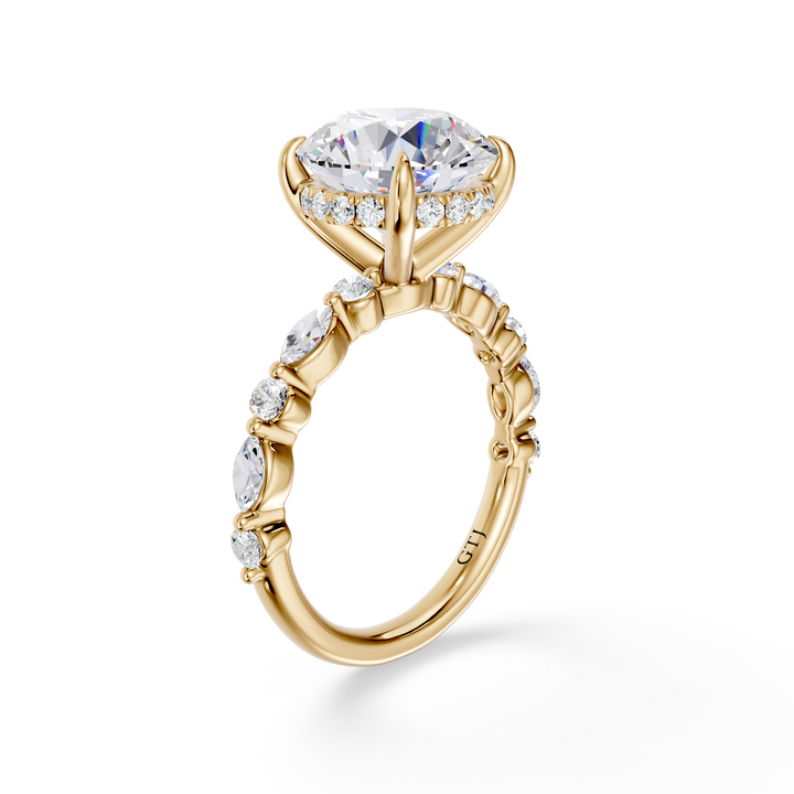 Stylish Lab Grown Diamond Engagement Ring