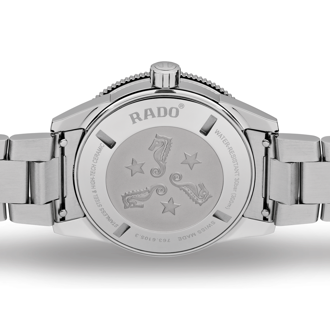 Rado Captain Cook Automatic 42 mm R32105153 solid case back