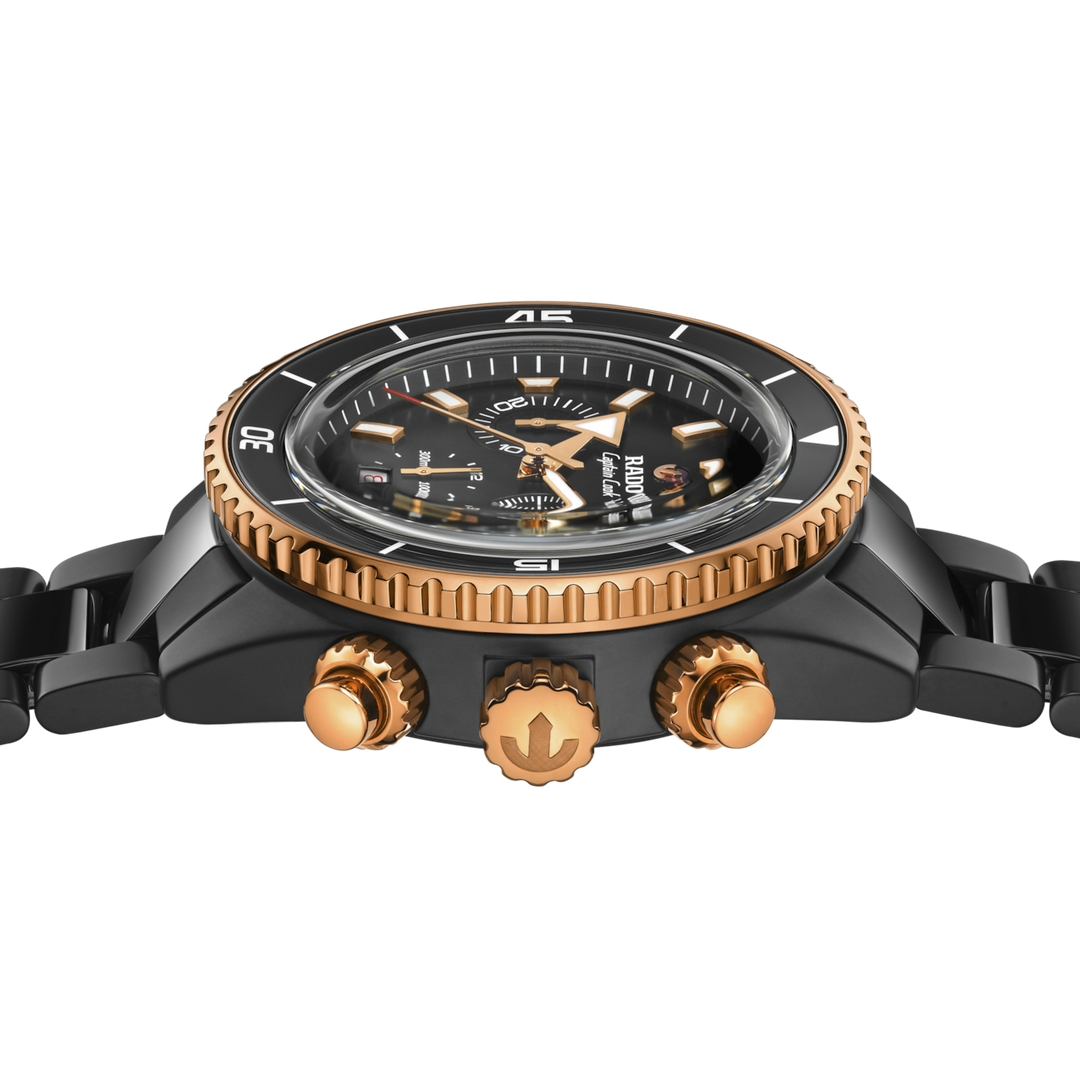 Rado Captain Cook High-Tech Ceramic Automatic Chronograph 43 mm R32190153 profil