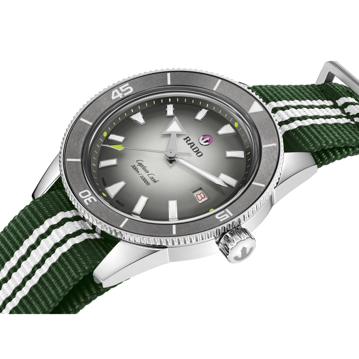 Rado Captain Cook X Tennis Limited Edition 39 mm R32222108 side view green 