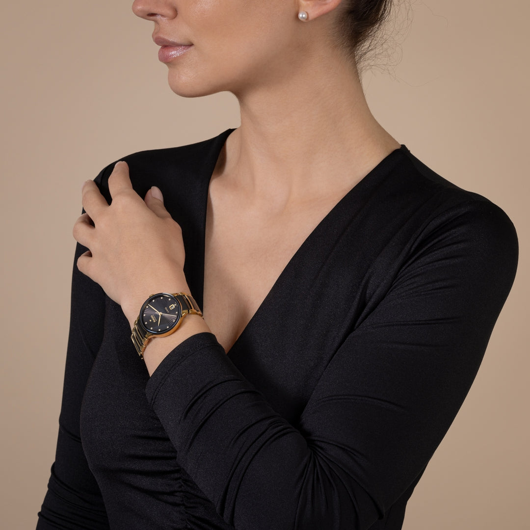 Rado Centrix Automatic Diamonds 35 mm R30032742 wrist 2