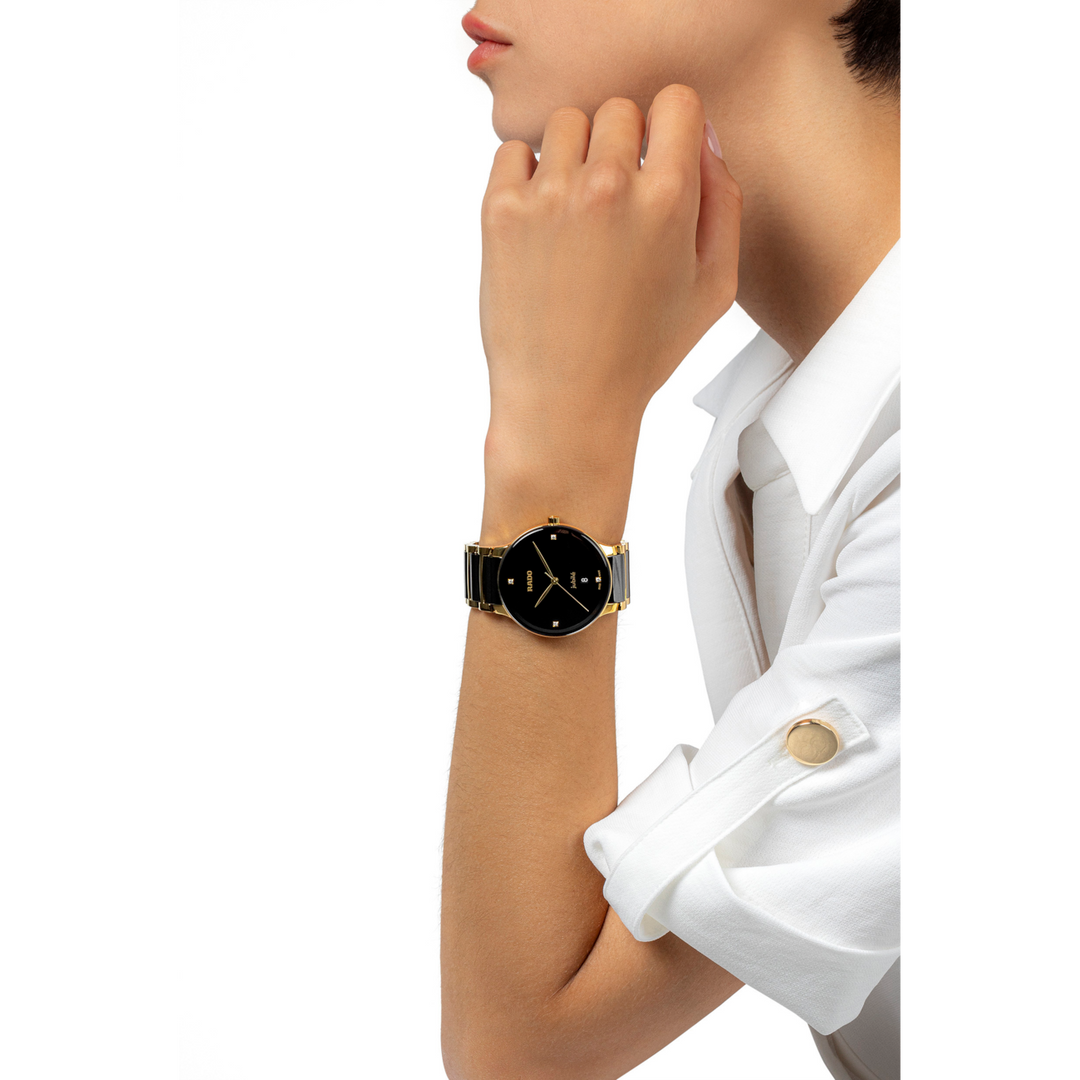 Rado Centrix Quartz 39.5 mm R30022712 wrist