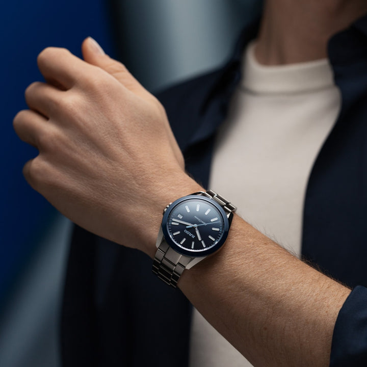 Rado HyperChrome 41.5 mm R32280203 wrist