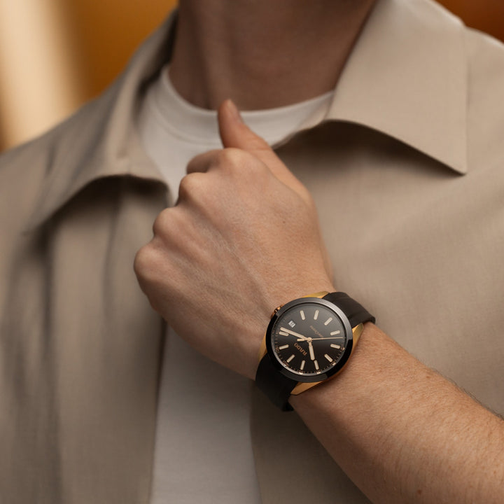 Rado HyperChrome 41.5  mm R32281309 wrist