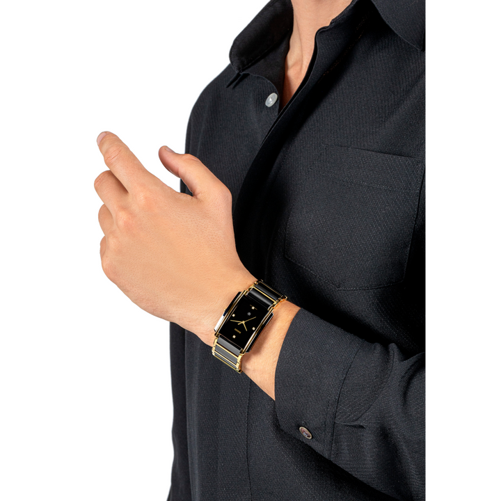 Rado Integral Diamonds 31 mm R20204712 wrist