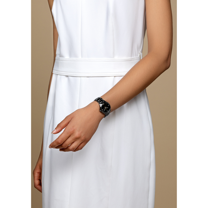 Rado True Round Automatic Diamonds R27242712 wrist 2