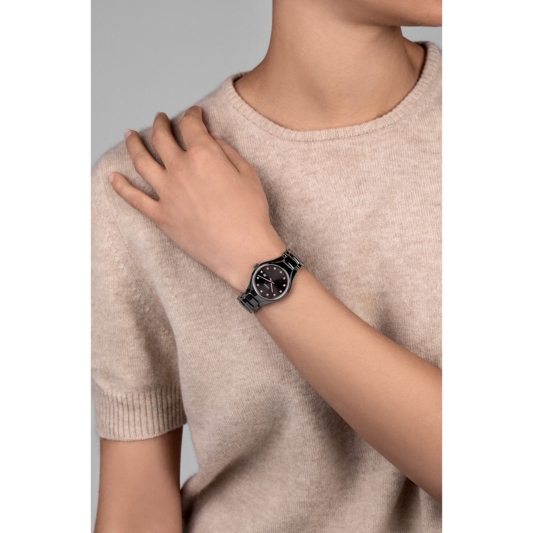 Rado True Round Diamonds 30 mm R27060732 wrist 2