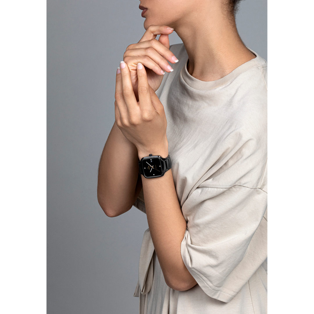 Rado True Square Automatic Diamonds 38 mm R27078722 wrist