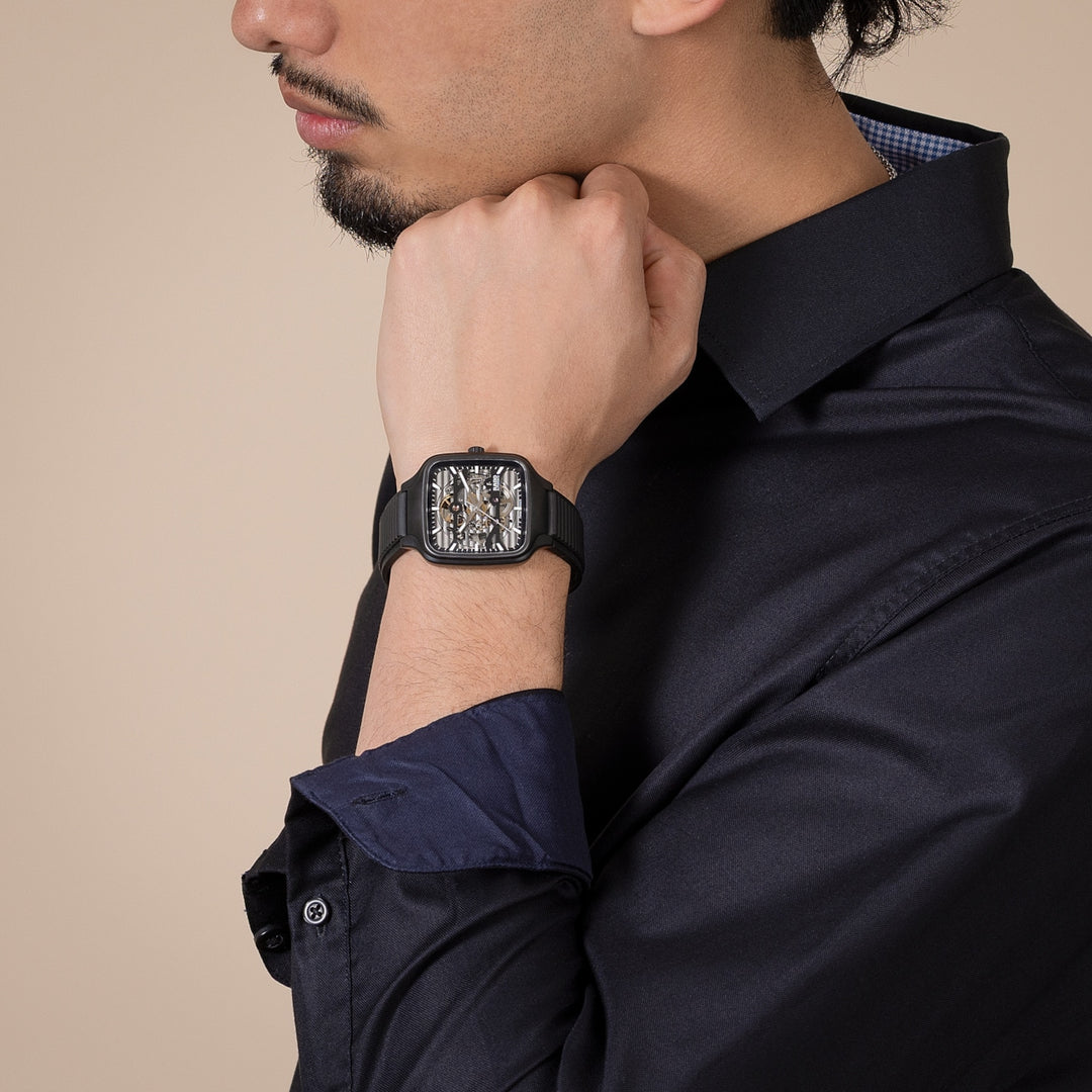 Rado True Square Automatic Skeleton 38 mm R27197169 wrist