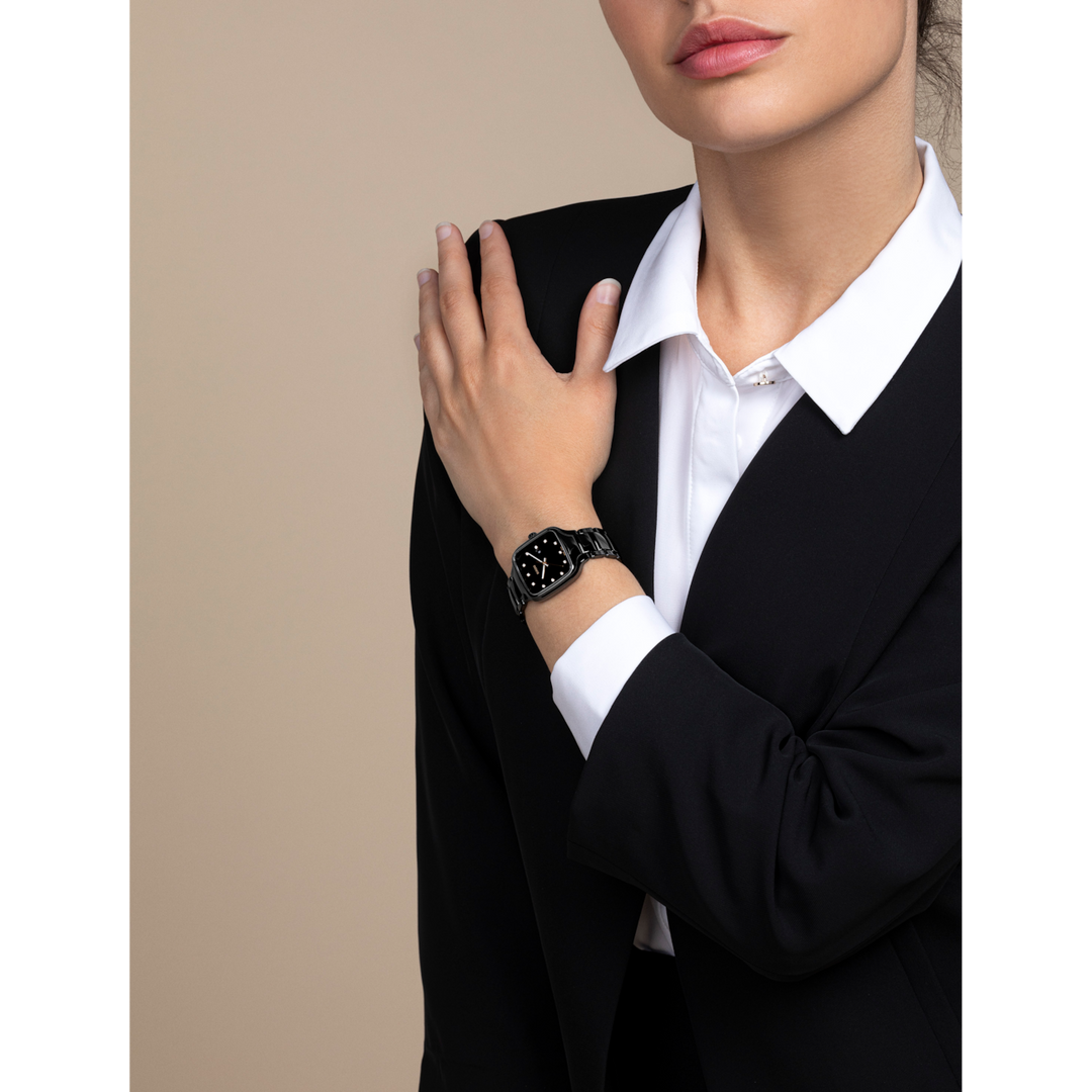 Rado True Square Diamonds 29 mm R27080702 wrist 1