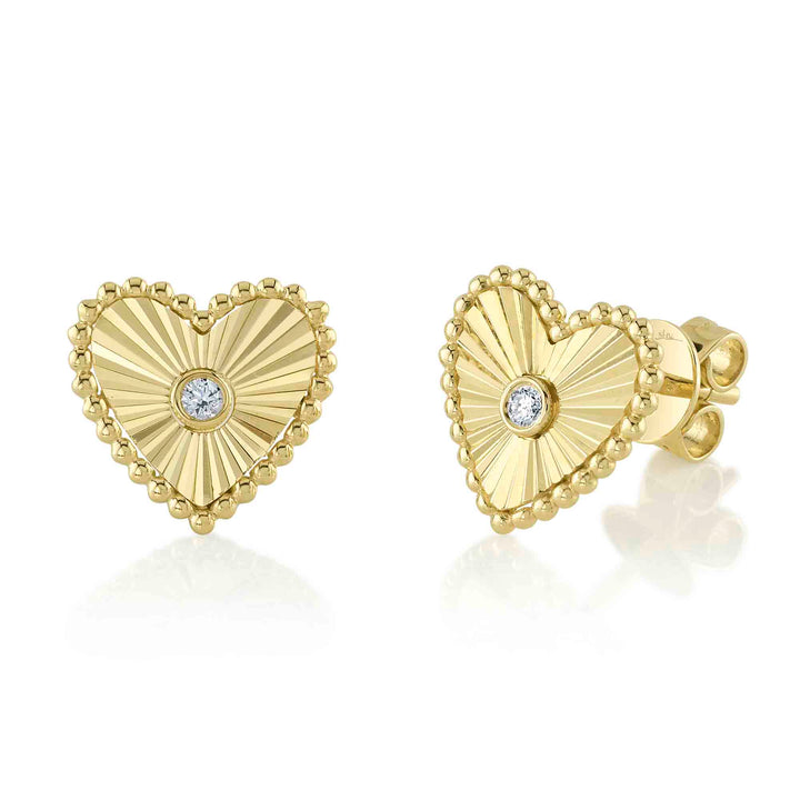 Diamond Ribbed Heart Stud Earrings