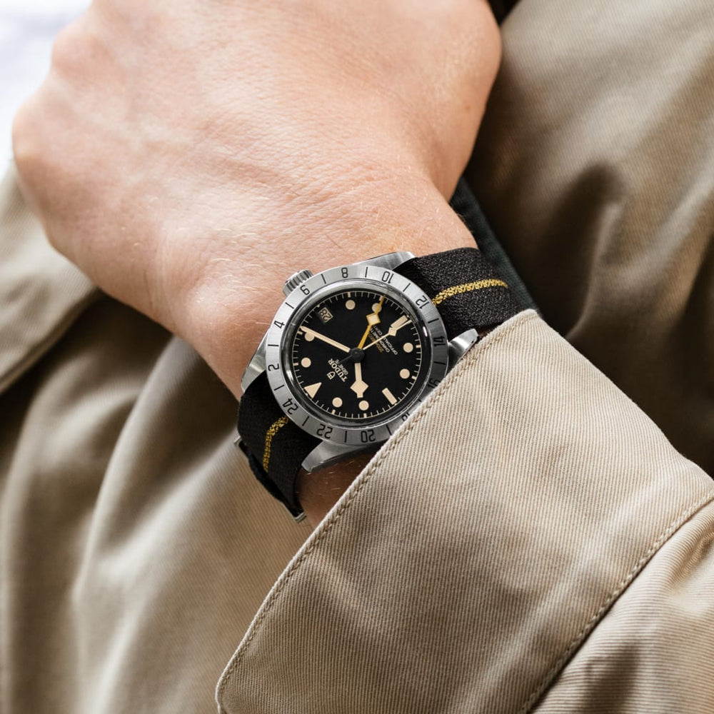 TUDOR Black Bay Pro GMT 39 mm M79470-0002 wrist