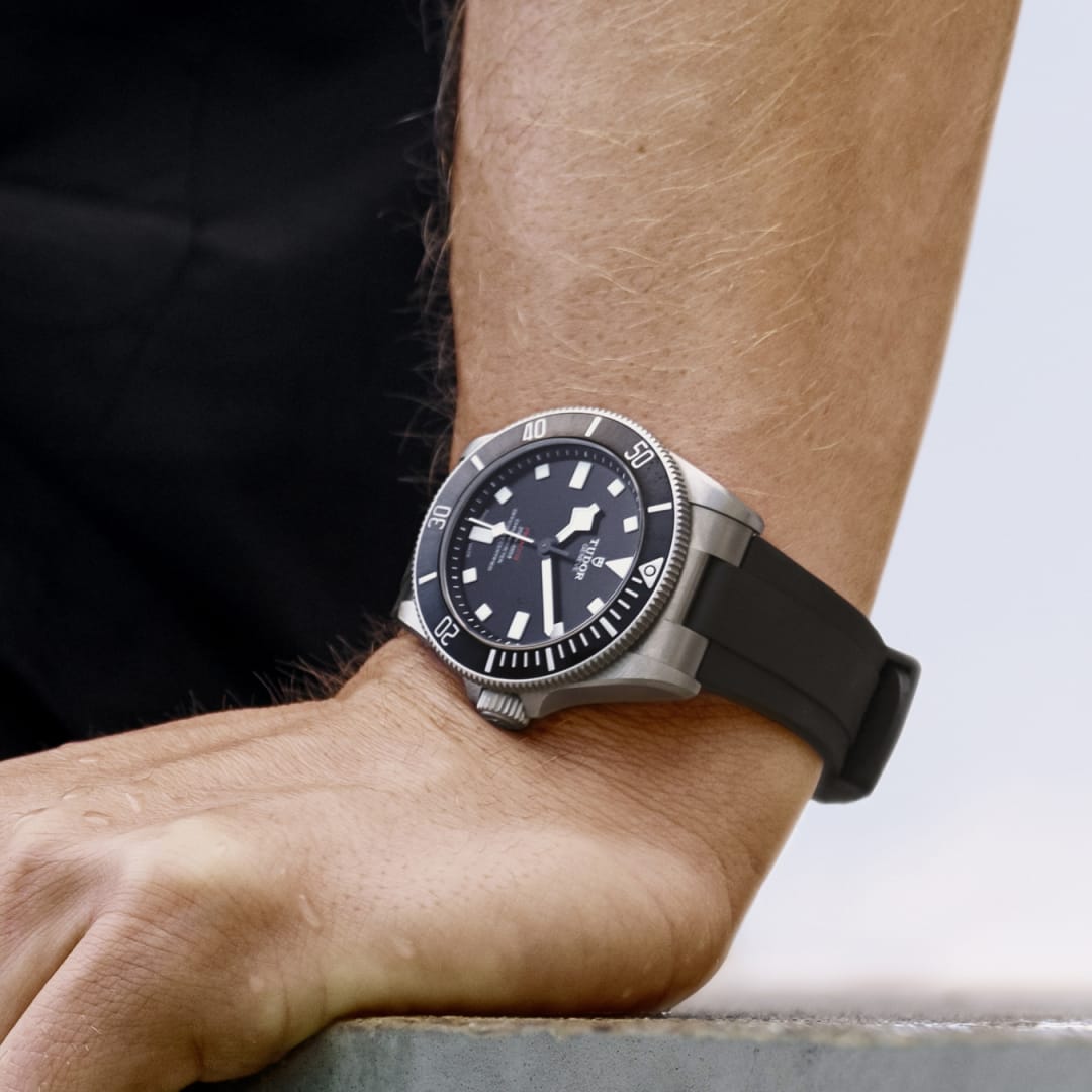 TUDOR Pelagos 39 mm M25407N-0001 wrist