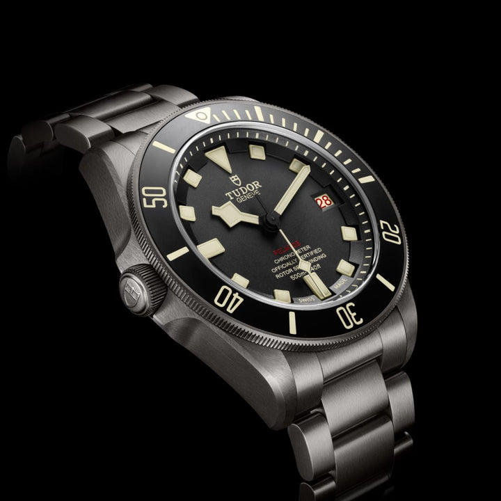 TUDOR Pelagos LHD 42 mm M25610TNL-0001 side view
