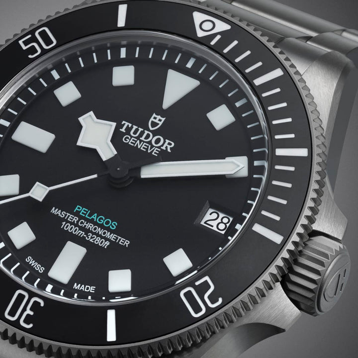 TUDOR Pelagos Ultra Titanium 43 mm M2543C1A7NU-0001 dial