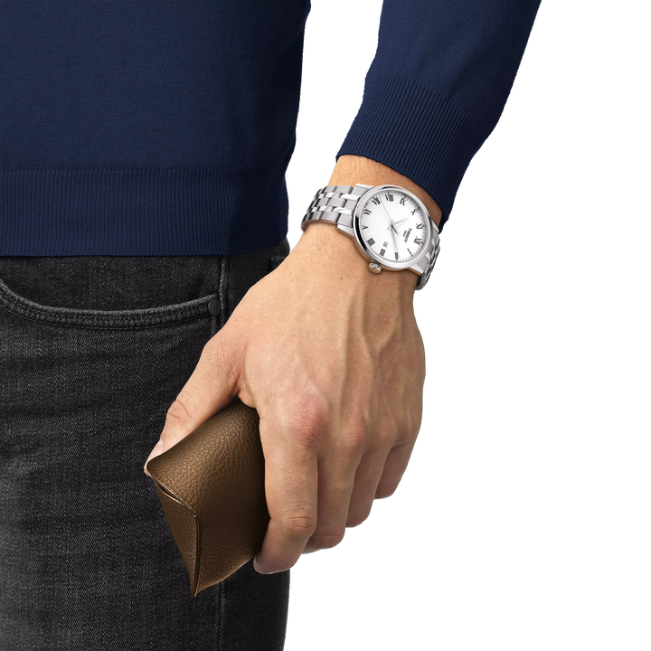 Tissot Classic Dream 42 mm T1294101101300 wrist