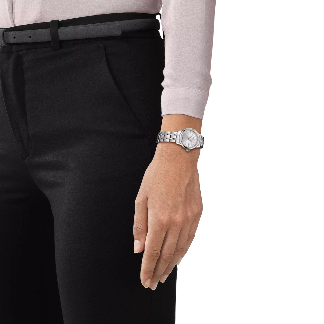 Tissot Classic Dream Lady 28 mm T1292101103100 wrist