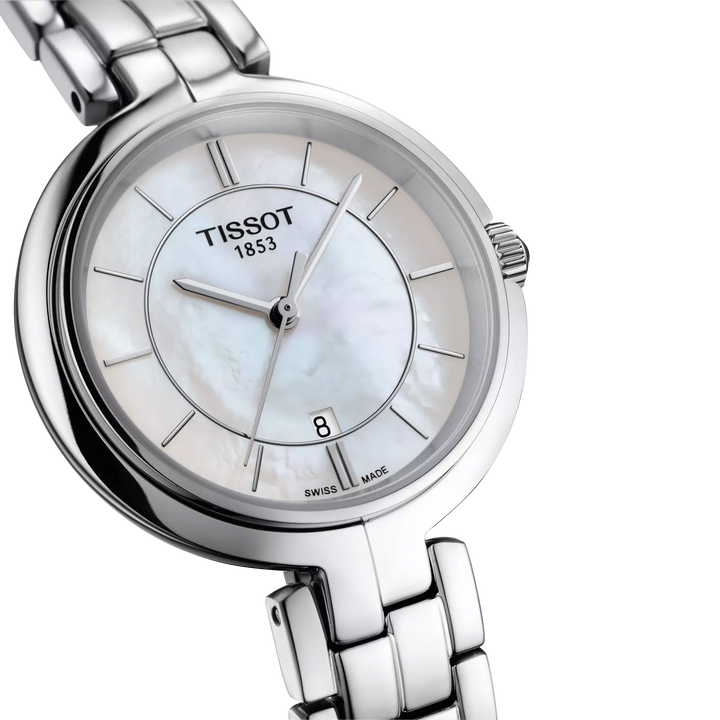 Tissot Flamingo 30 mm T0942101111100 dial detail