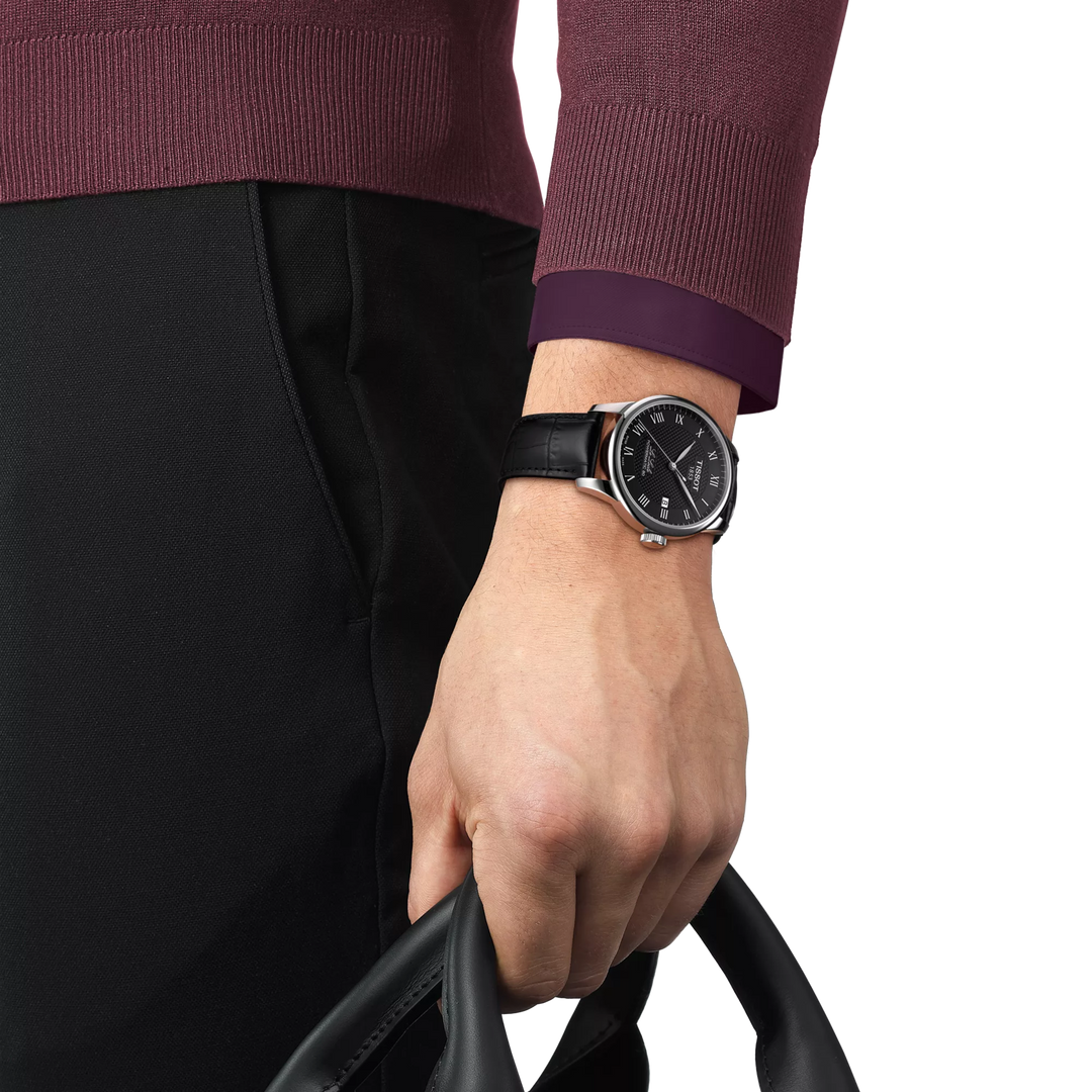 Tissot Le Locle Powermatic 80 39.30 mm T0064071605300 wrist