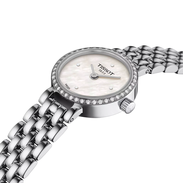 Tissot Lovely Round 19.50 mm T1400096111600 dial detail