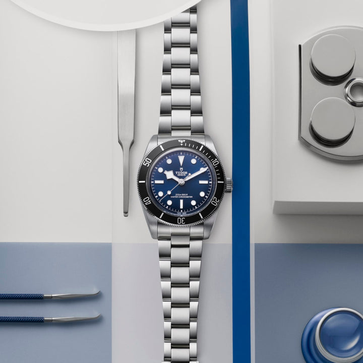 Tudor Black Bay 68 43 mm Steel M7943A1A0NU-0001 kit