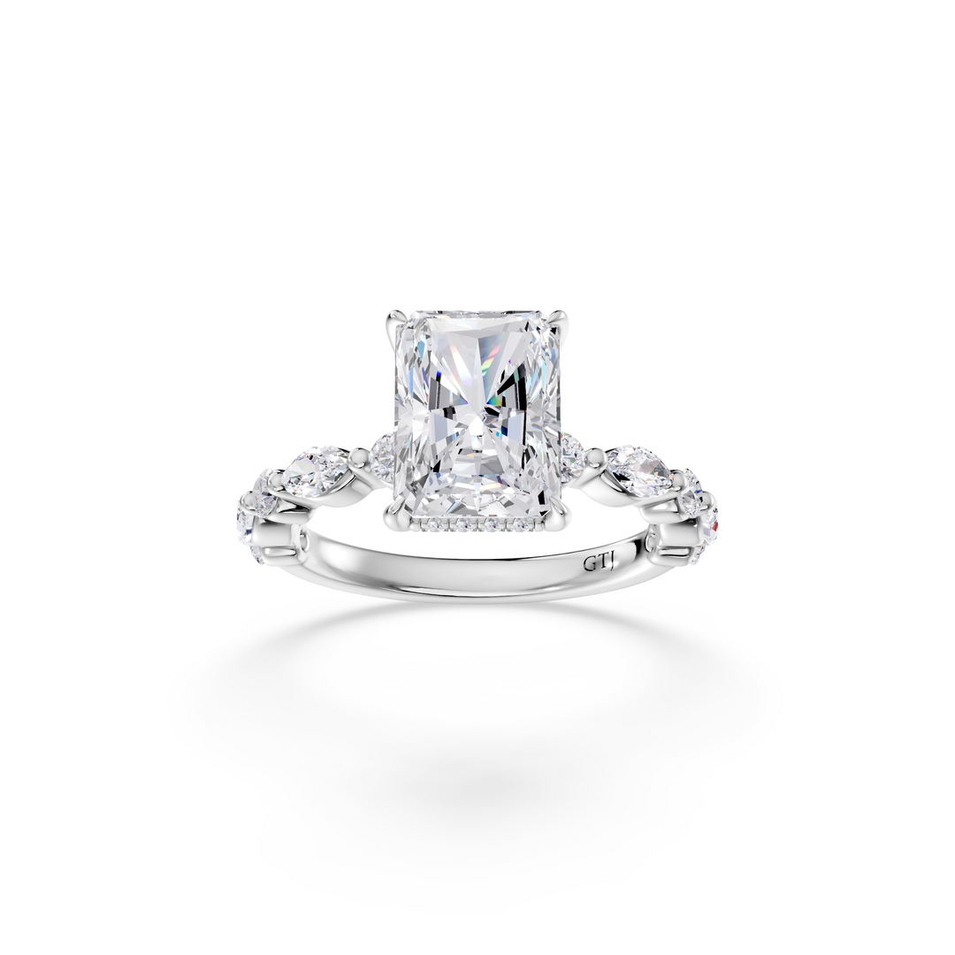 Stylish Lab Grown Diamond Engagement Ring
