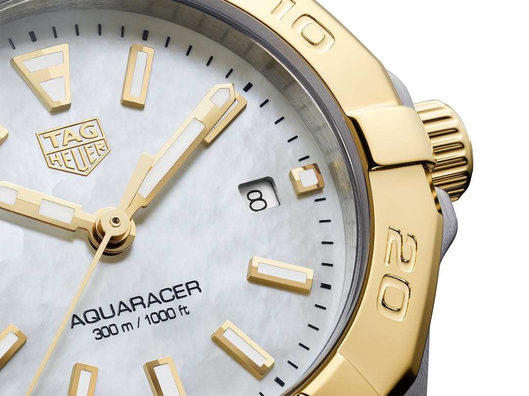 TAG Heuer Aquaracer Date WBD1420.BB0321 dial detail