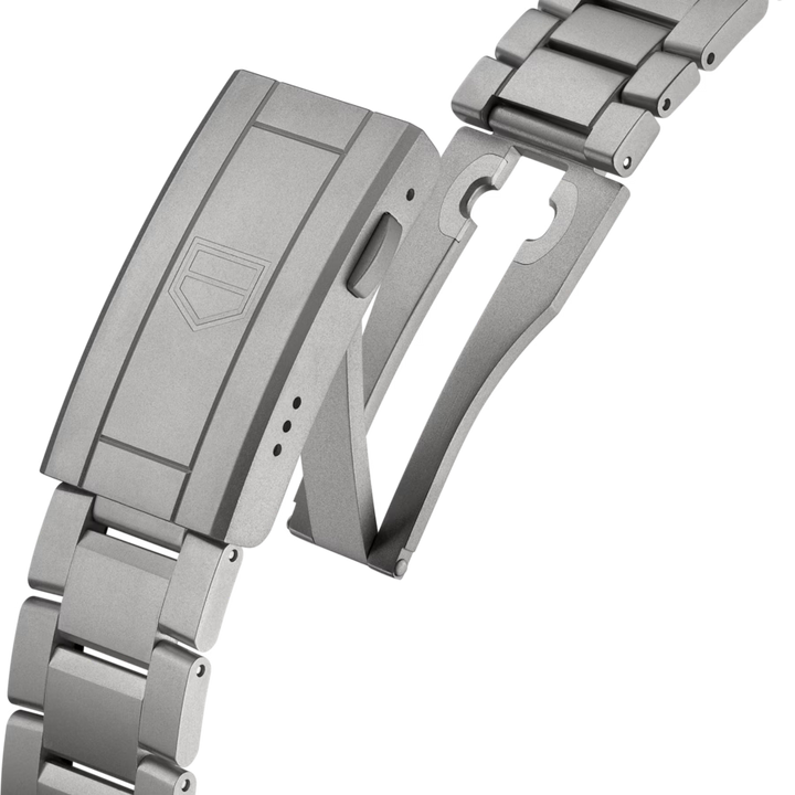 TAG Heuer Aquaracer Professional 200 Solargraph Titanium 40 mm WBP1180.BF0000