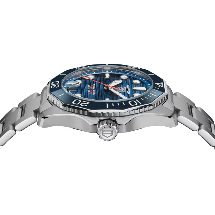 TAG Heuer Aquaracer Professional 300 Automatic 42 mm WBP5111.BA0013