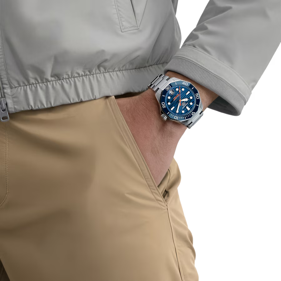 TAG Heuer Aquaracer Professional 300 Automatic 42 mm WBP5111.BA0013