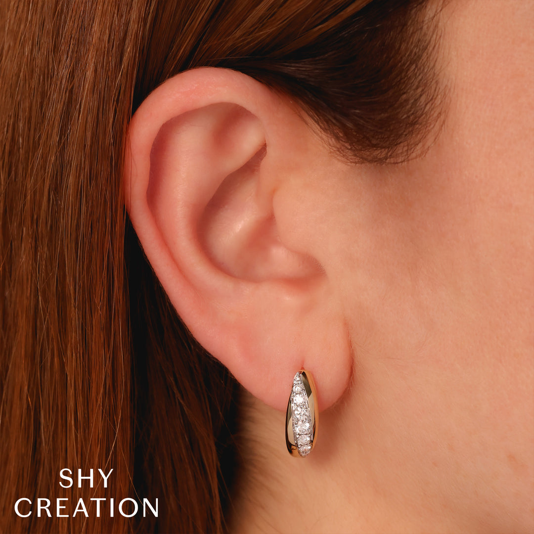 Shy Creation 0.66Ct 14K Yellow Gold Diamond Oval Hoop Earring SC55027843RDH0.75