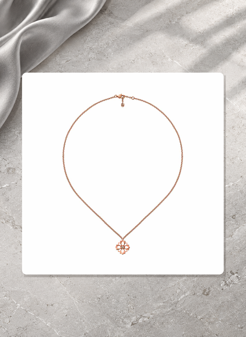 Gucci Flora 18K Rose Gold Diamond Necklace Pendant YBB79624600100U lifestyle view