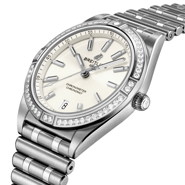 Breitling Chronomat Automatic 36 A10380591A1A1 three-quarter view