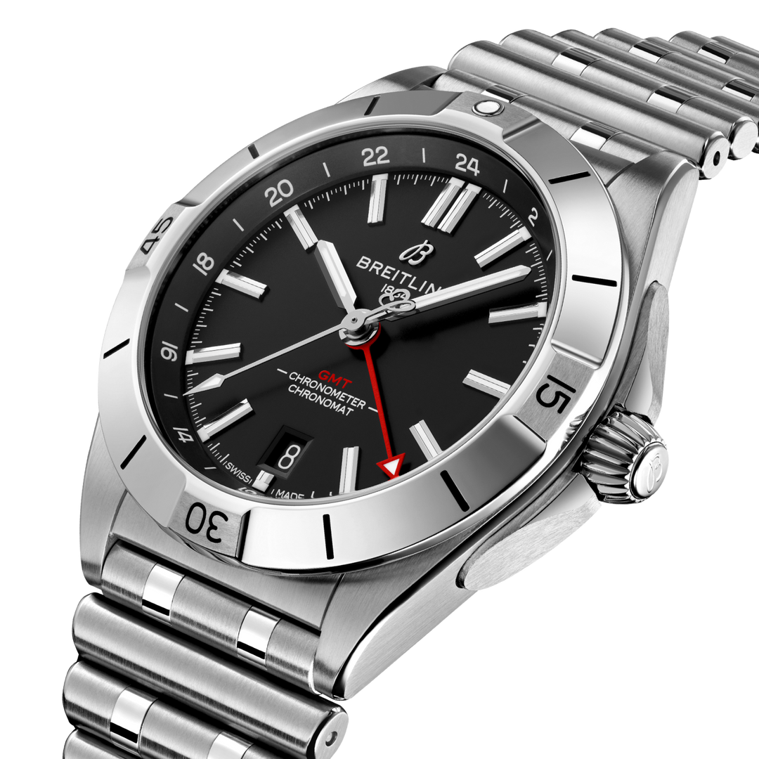 Breitling Chronomat Automatic GMT 40 A32398101B1A1 three-quarter view