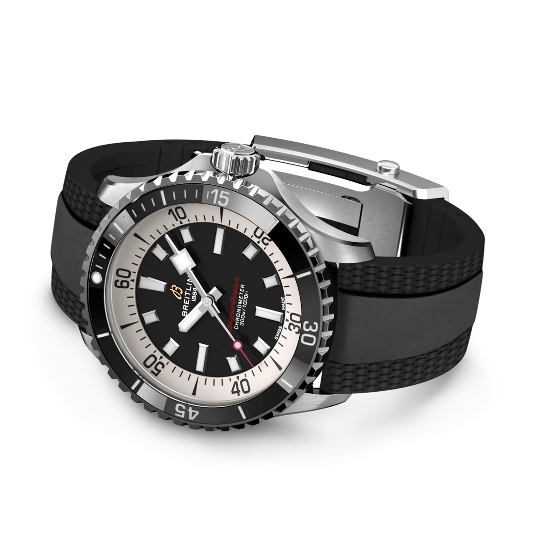 Breitling Superocean Automatic 42 A17375211B1S1 strap view
