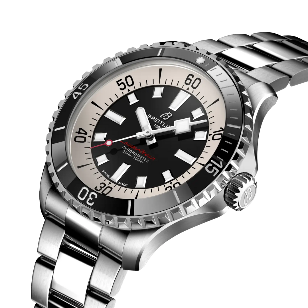 Breitling A17376211B1A1 official three-quarter product view