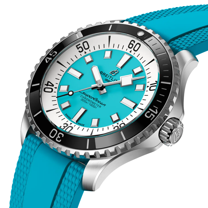 Breitling Superocean Automatic 44 A17376211L2S2 three-quarter view