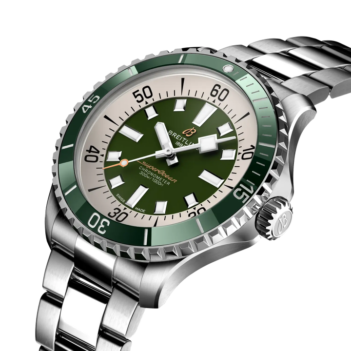 Breitling Superocean Automatic 44 A17376A31L1A1 three-quarter view
