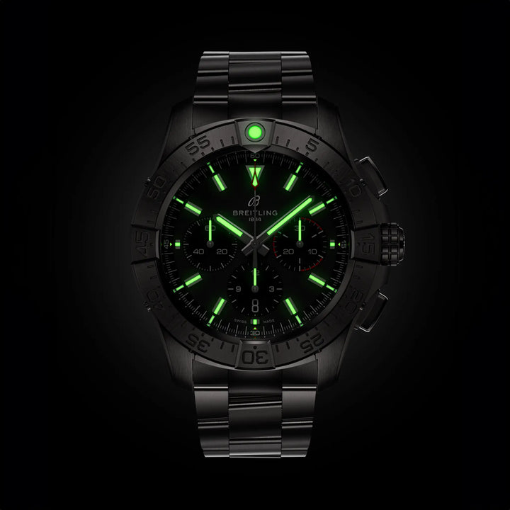 Breitling Avenger B01 Chronograph 44 AB0147101B1A1 lume