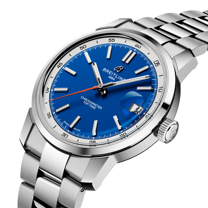 Breitling AB3113A71C1A1 official three-quarter view