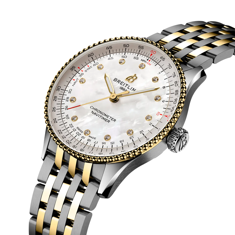 Breitling Navitimer Automatic 36 D173271A1A1D1 three-quarter view