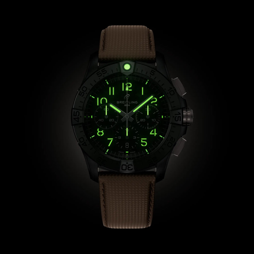 Breitling Avenger B01 Chronograph 42 Night Mission SB0146101B1X1 lume