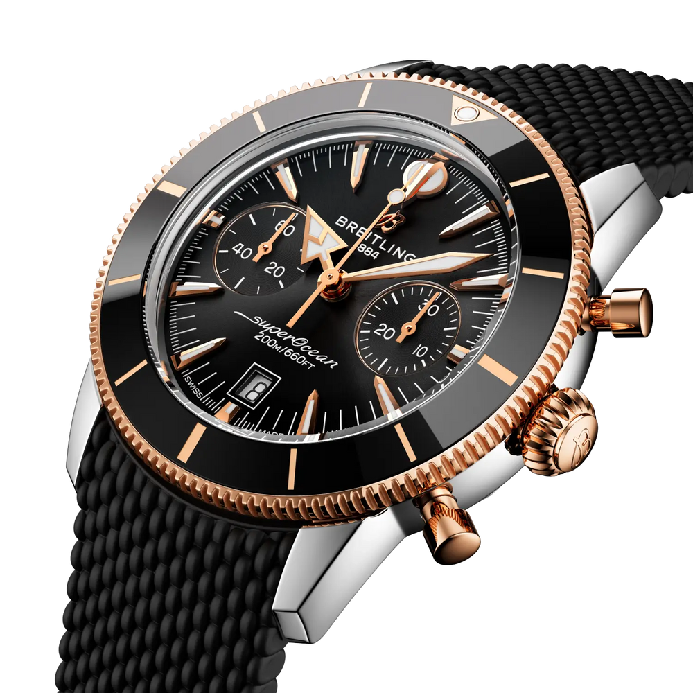 Breitling Superocean Heritage B01 Chronograph 42 UB0156H11B1S1 three-quarter view