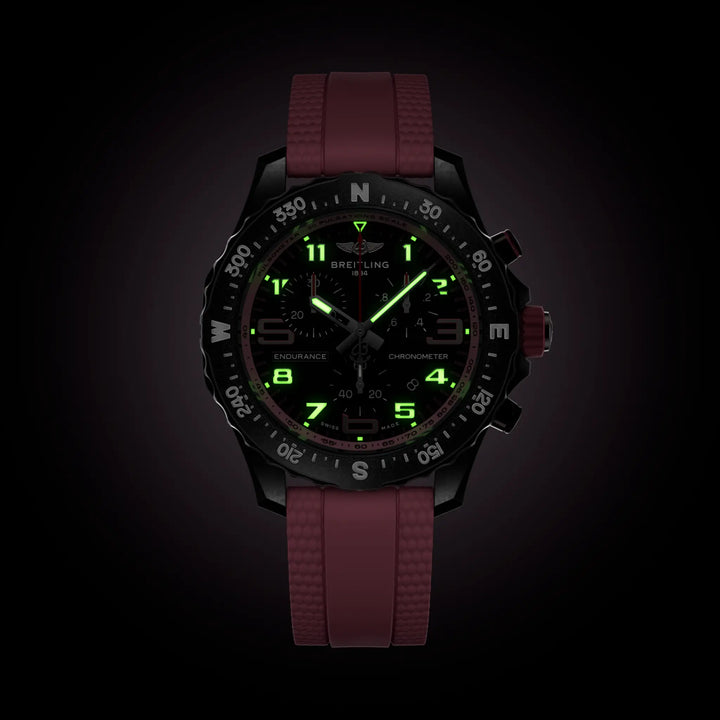 Breitling Endurance Pro 38 X83310D41B1S1 official low-light luminous dial view
