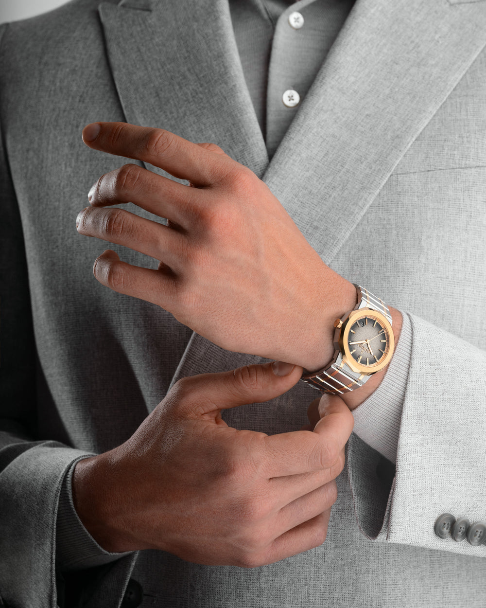 Corum Admiral watch A39.231.FG0.2F official lifestyle view
