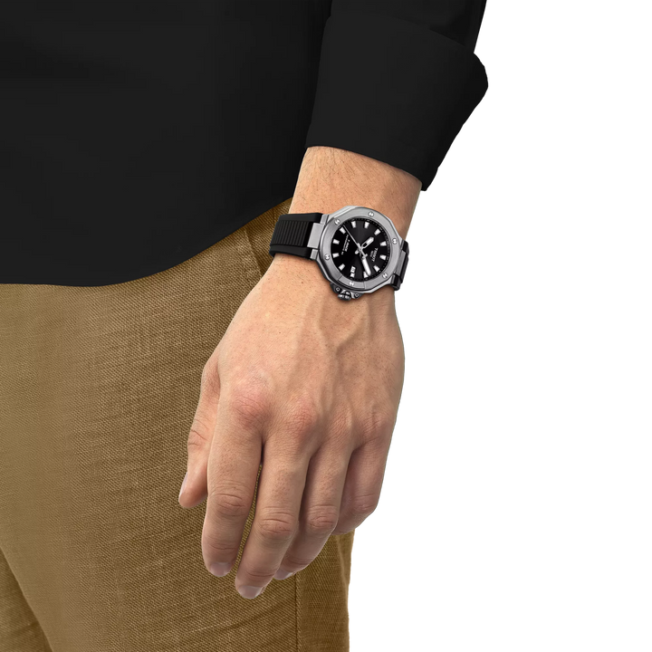 Simulation of the watch Tissot T-Race 41mm on a wrist, reference T141.807.17.051.00