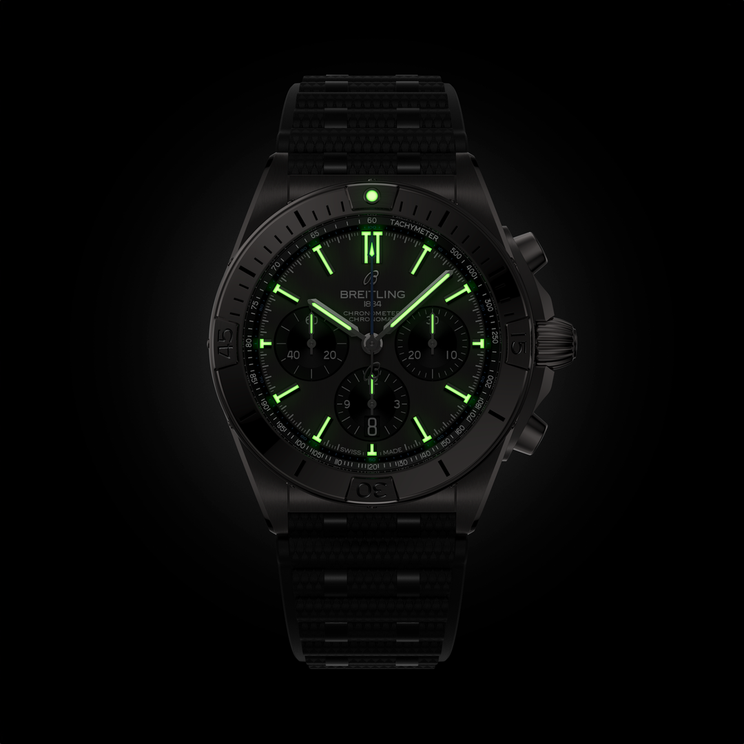 Breitling Chronomat B01 42 EB0134101M1S1 lume