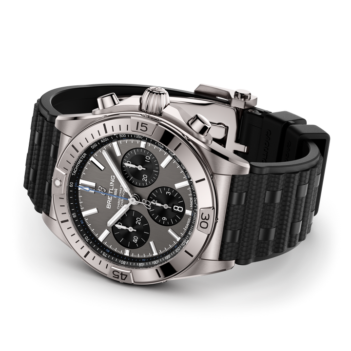 Breitling Chronomat B01 42 EB0134101M1S1 strap view